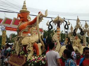 from the festival in Ubon.. told you it was impressive!!